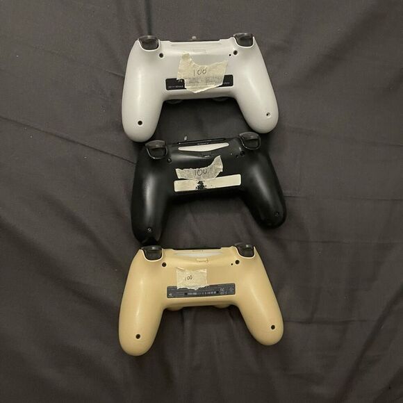 Sony PlayStation 4 PS4 controller lot of 3 for parts or repair - Picture 2 of 2